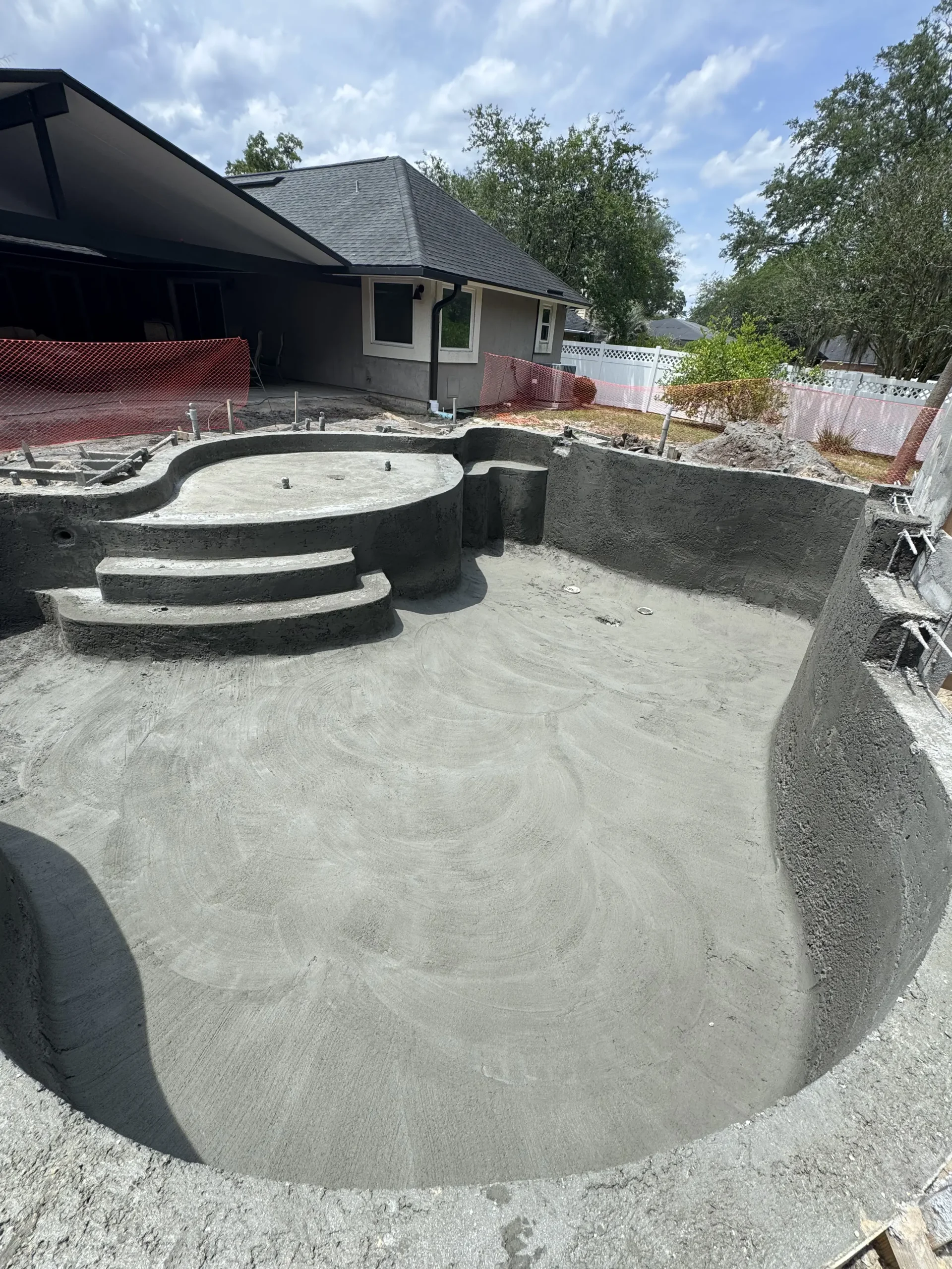 How Long Does It Take to Build a Pool in Northeast Florida?